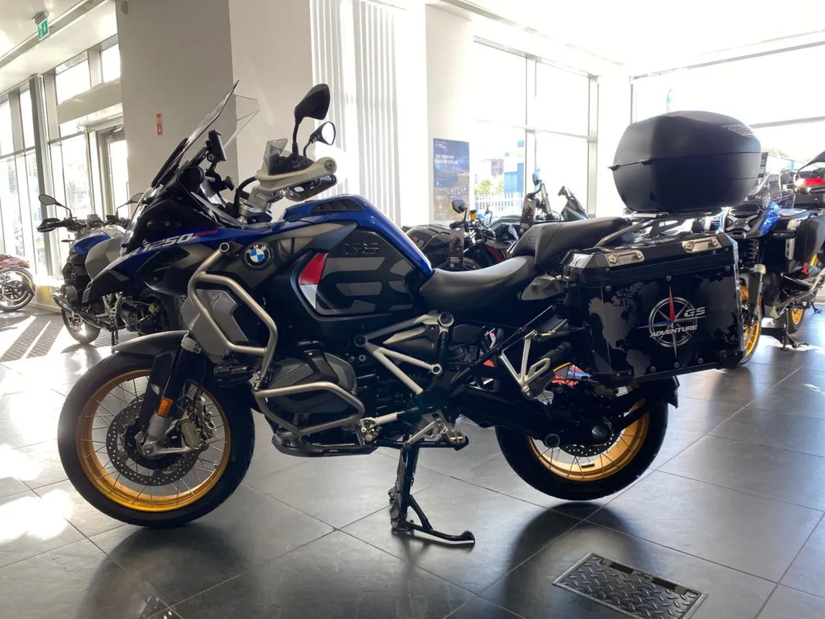 2024 BMW R1250GSA TE - Factory Lowered + Luggage! - Image 2