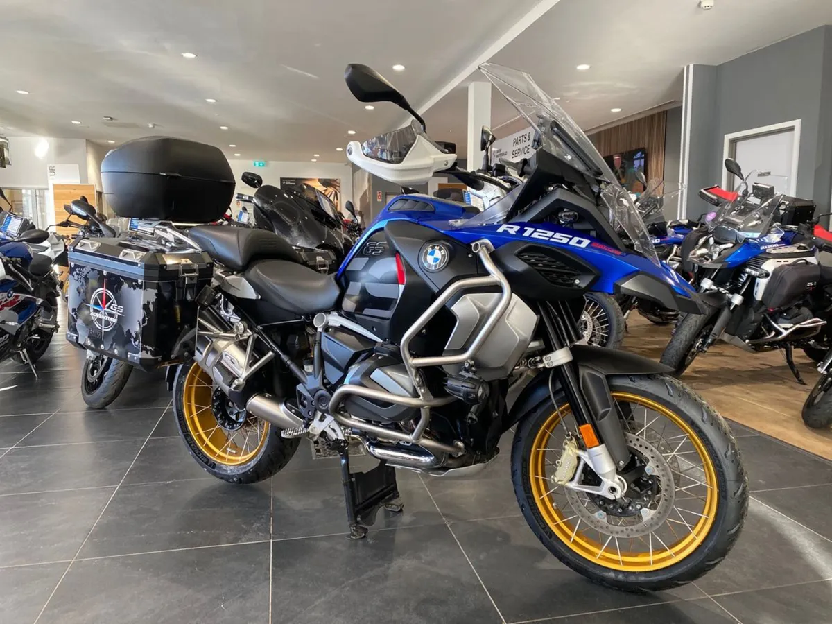 2024 BMW R1250GSA TE - Factory Lowered + Luggage! - Image 3