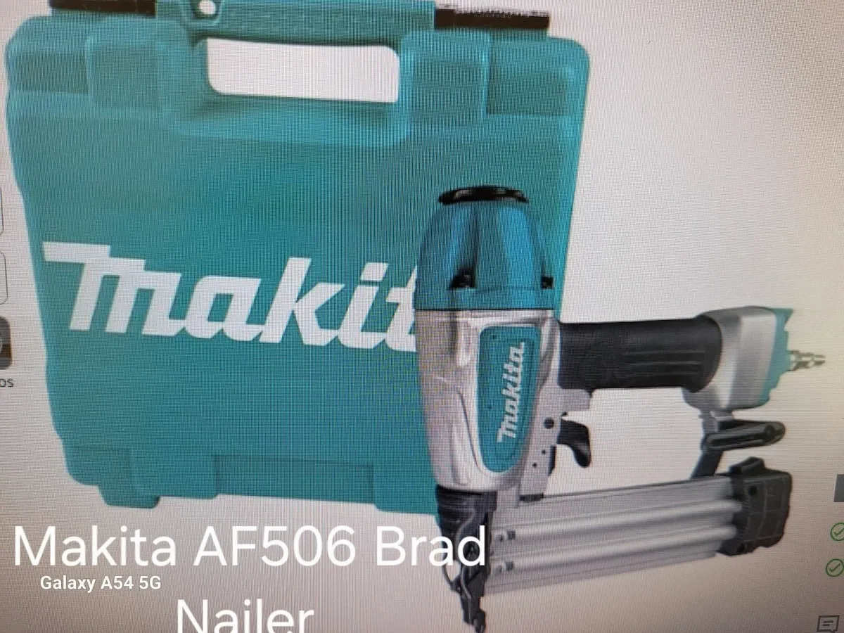 MAKITA BRAD NAILER