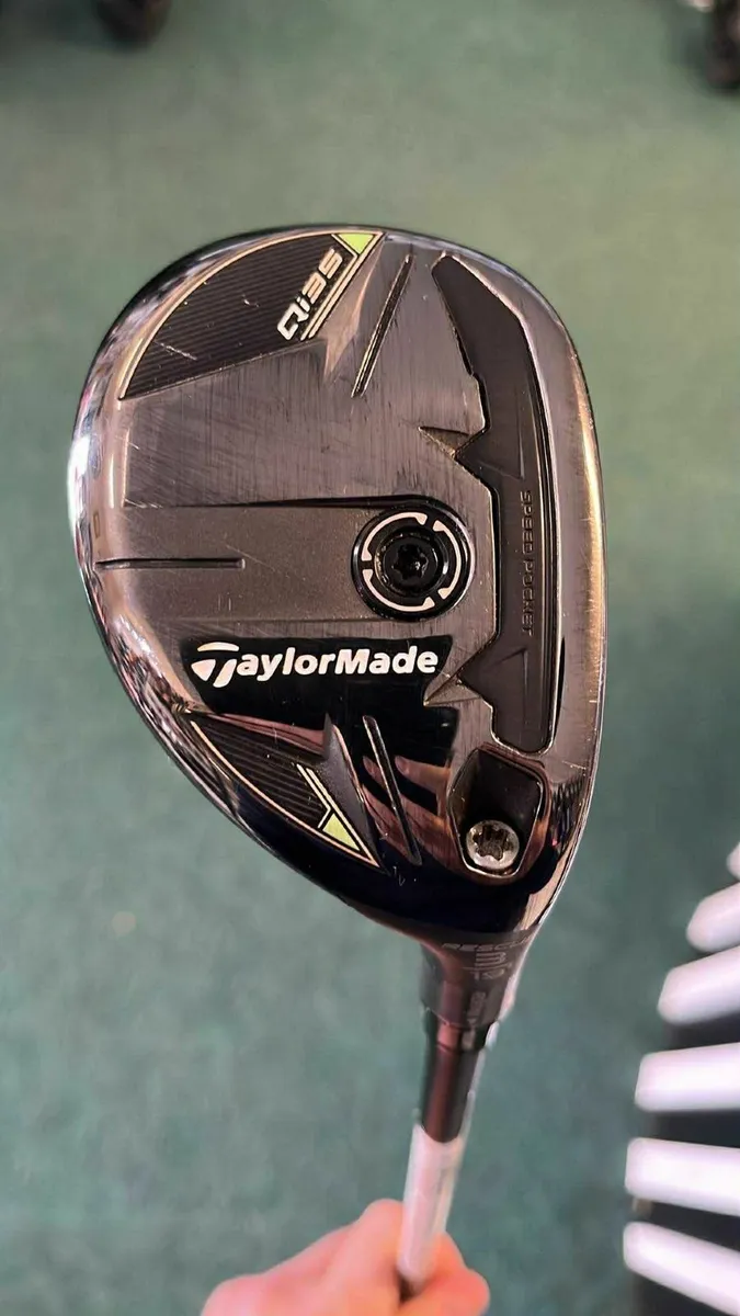 Taylormade Qi35 3(18') Hybrid Stiff €319 Now €209 - Image 1