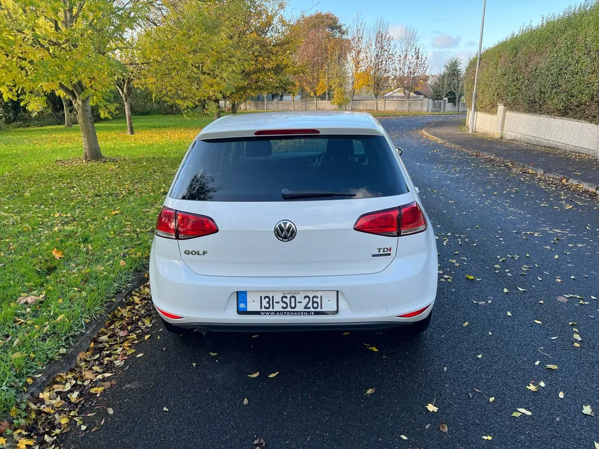 Volkswagen Golf - Image 4