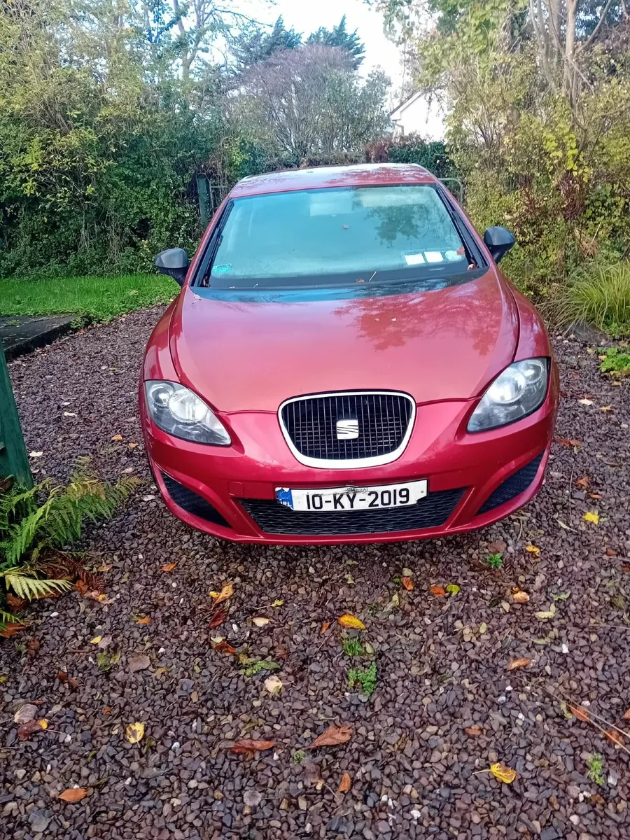 SEAT Leon 2010 - Image 1