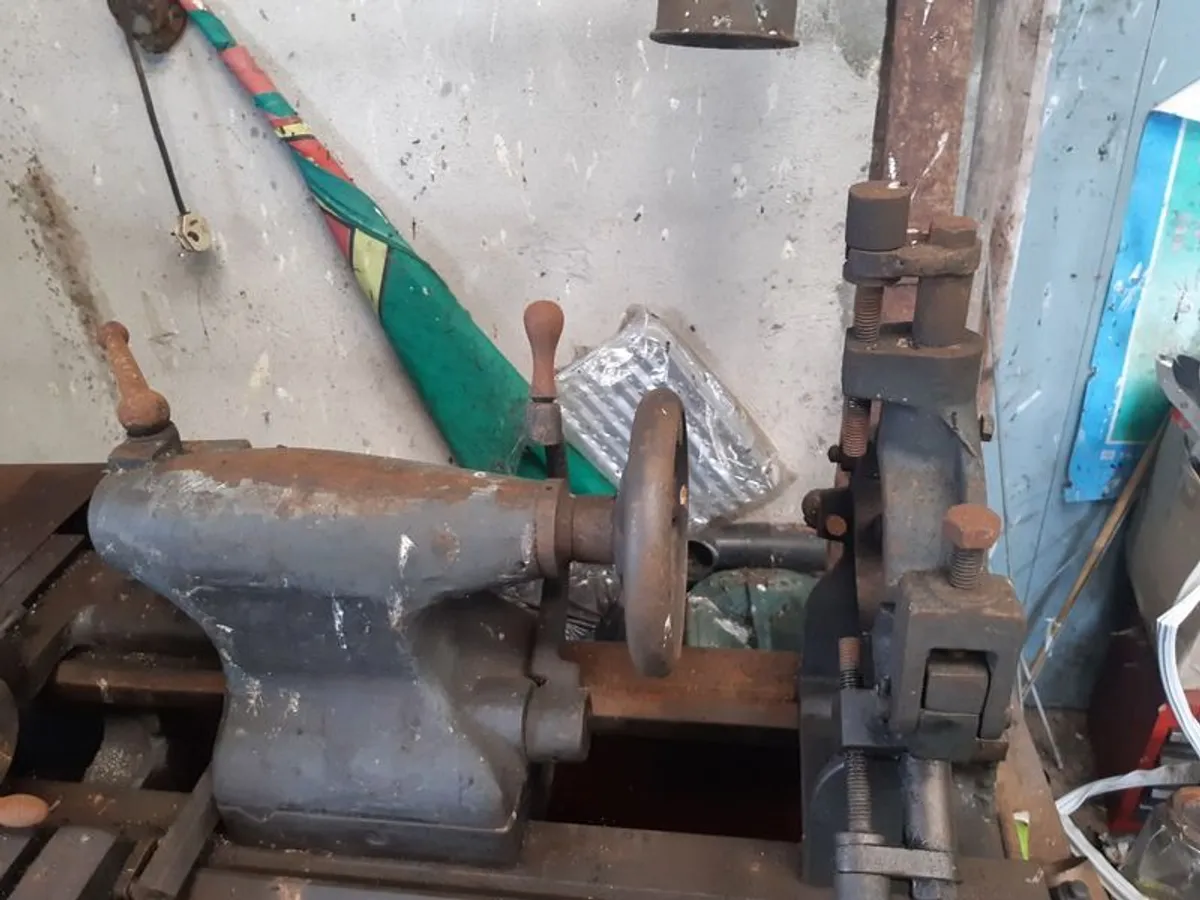 Engineering Lathe - Image 4