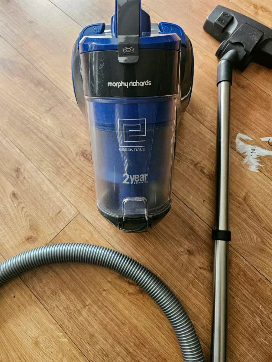 Morphy Richards bagless vacuum cleaner - Image 3