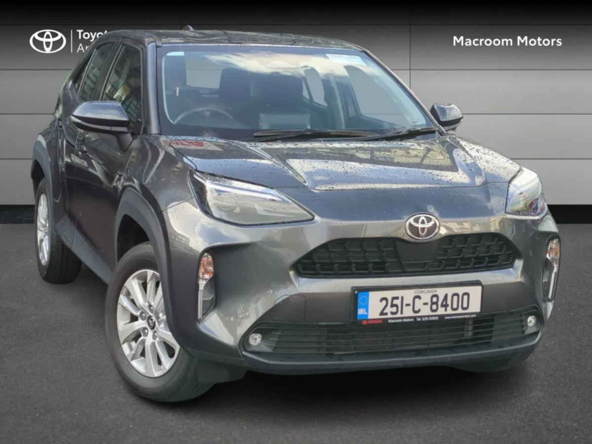 Toyota Yaris Cross YARIS CROSS LUNA - Image 1