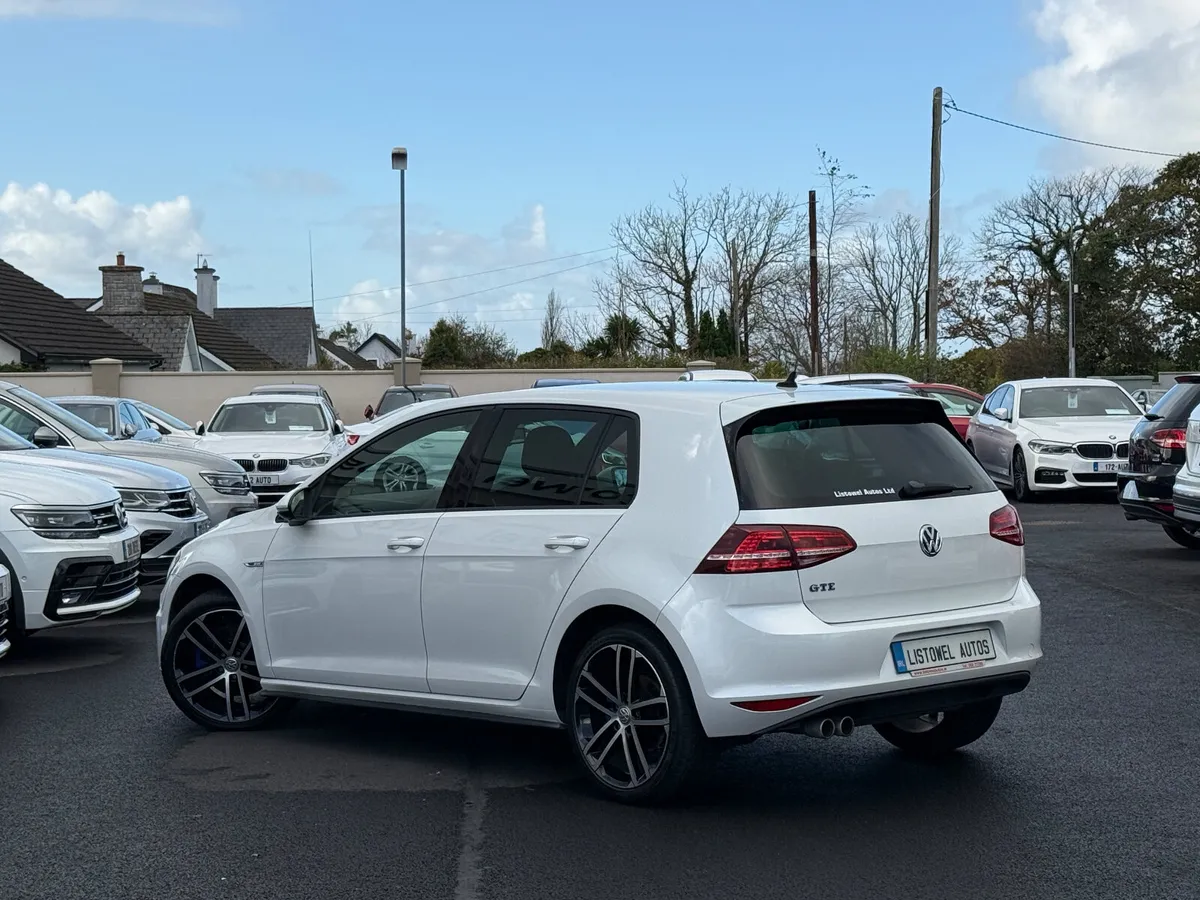 152 VW GOLF 1.4 GTE - Image 3