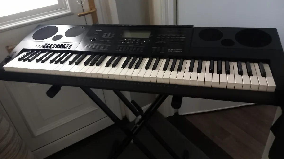 Casio CTK-7200-WK-7600  KEYBOARD - Image 1