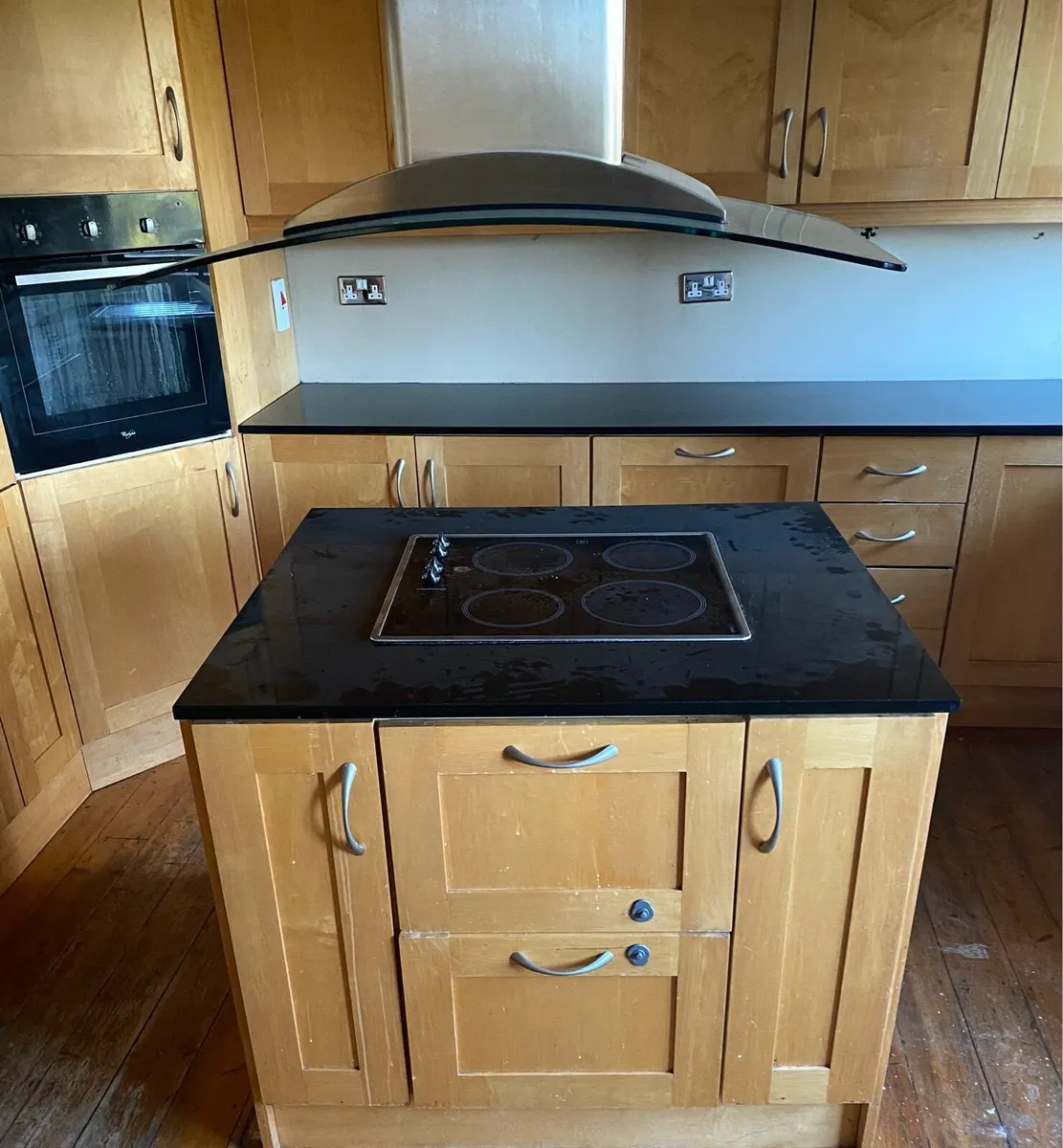 Solid Maple Kitchen - Image 2