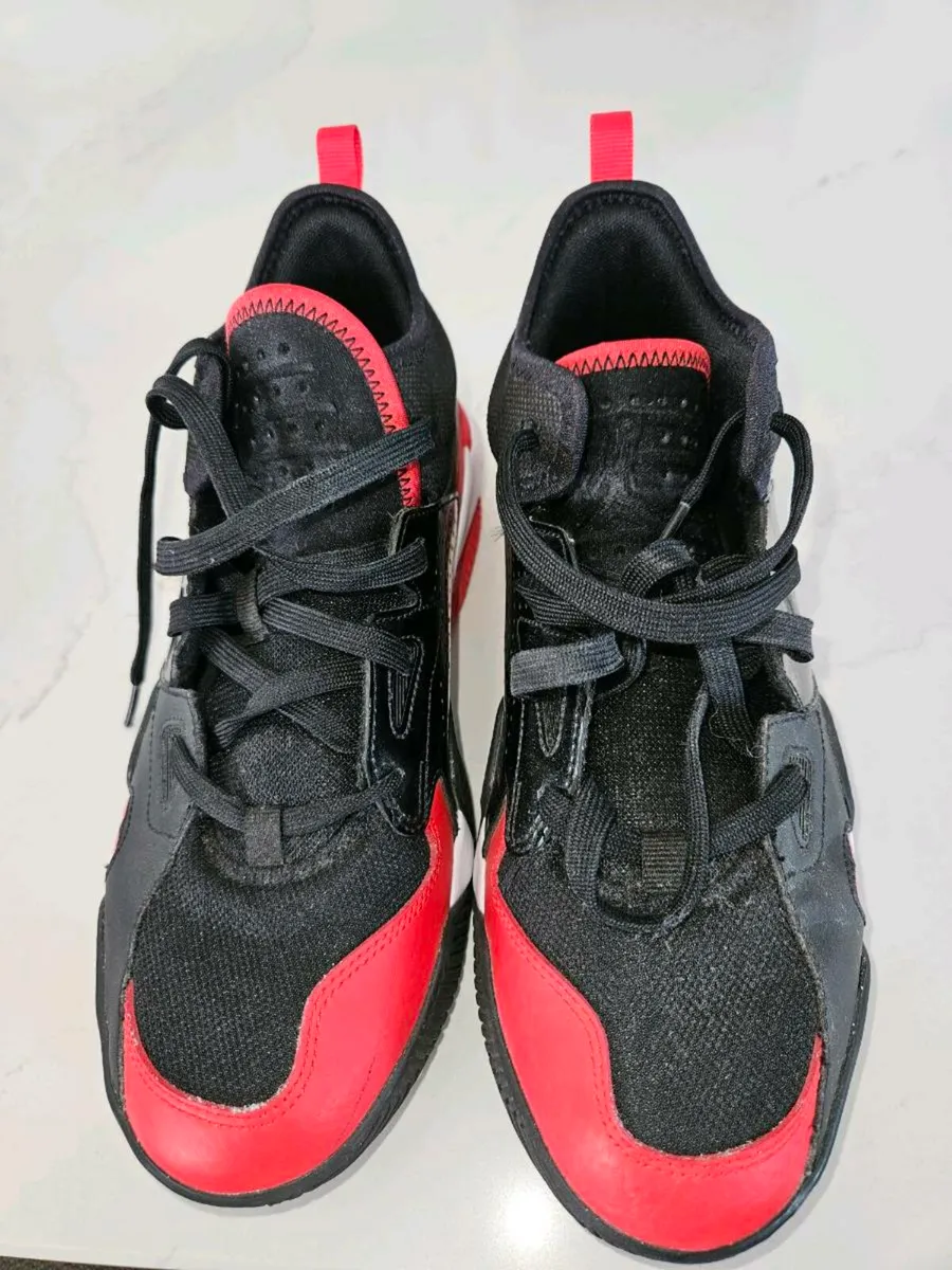 Air Jordan Basketball Shoes UK6 - Image 2