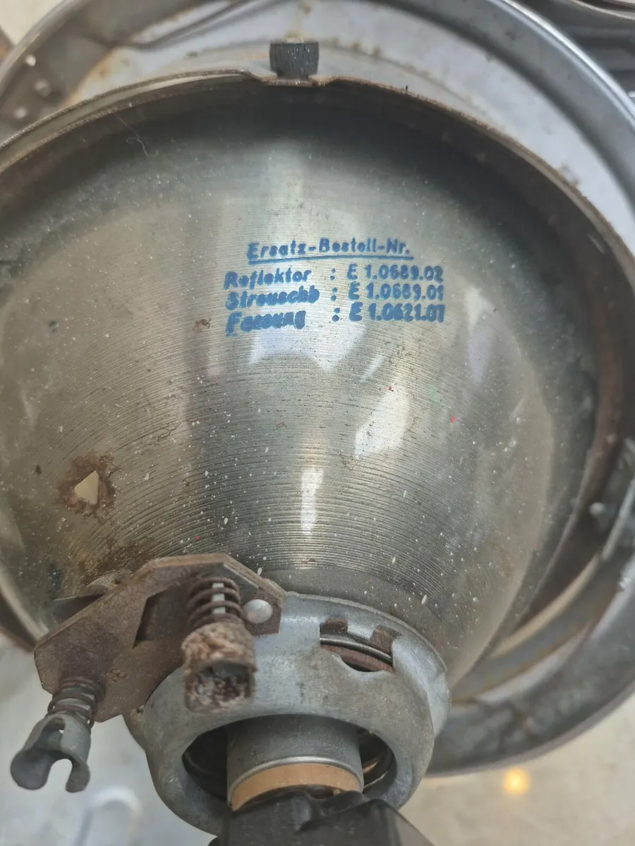 VINTAGE BOSCH HEADLIGHT UNIT CLASSIC MERCEDES PORS - Image 3