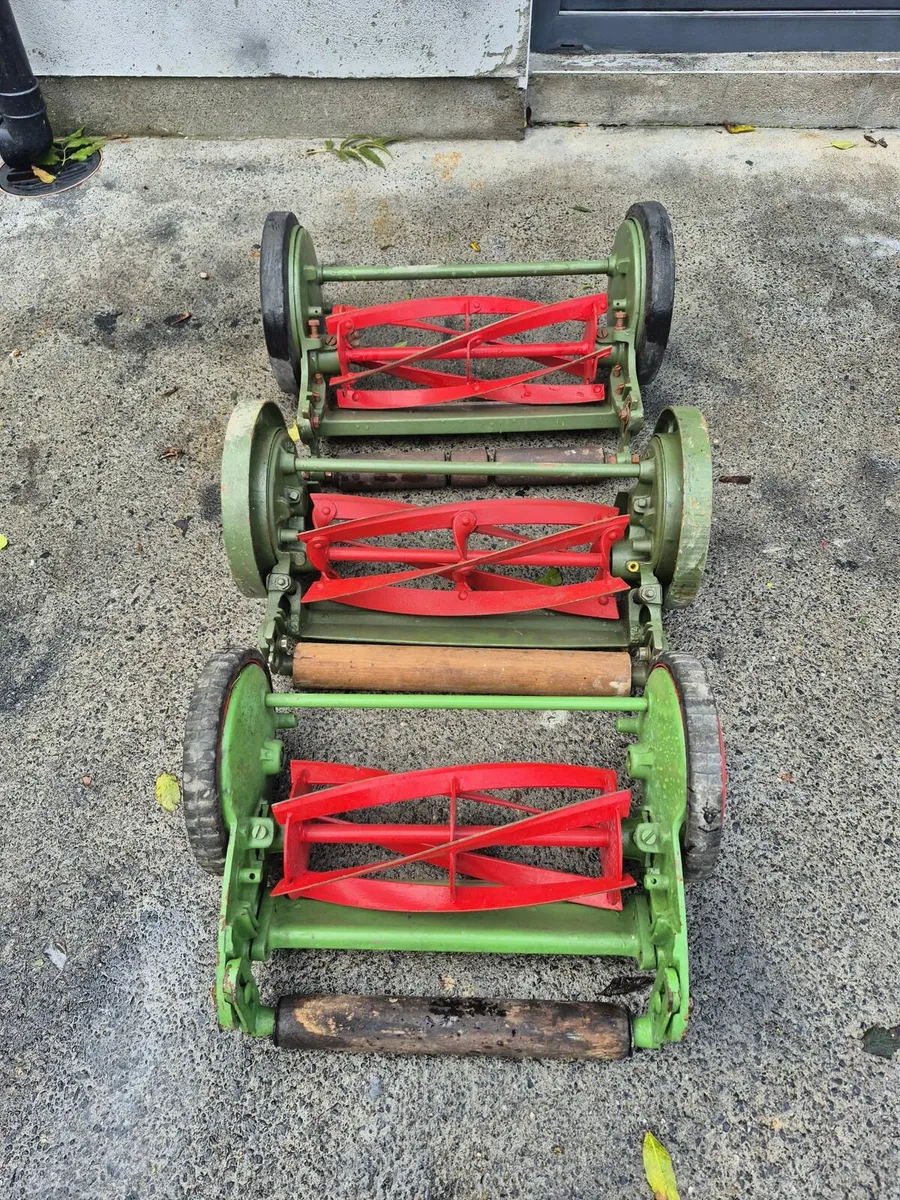 Antique great american pq ball bearing push-reel 3 - Image 1