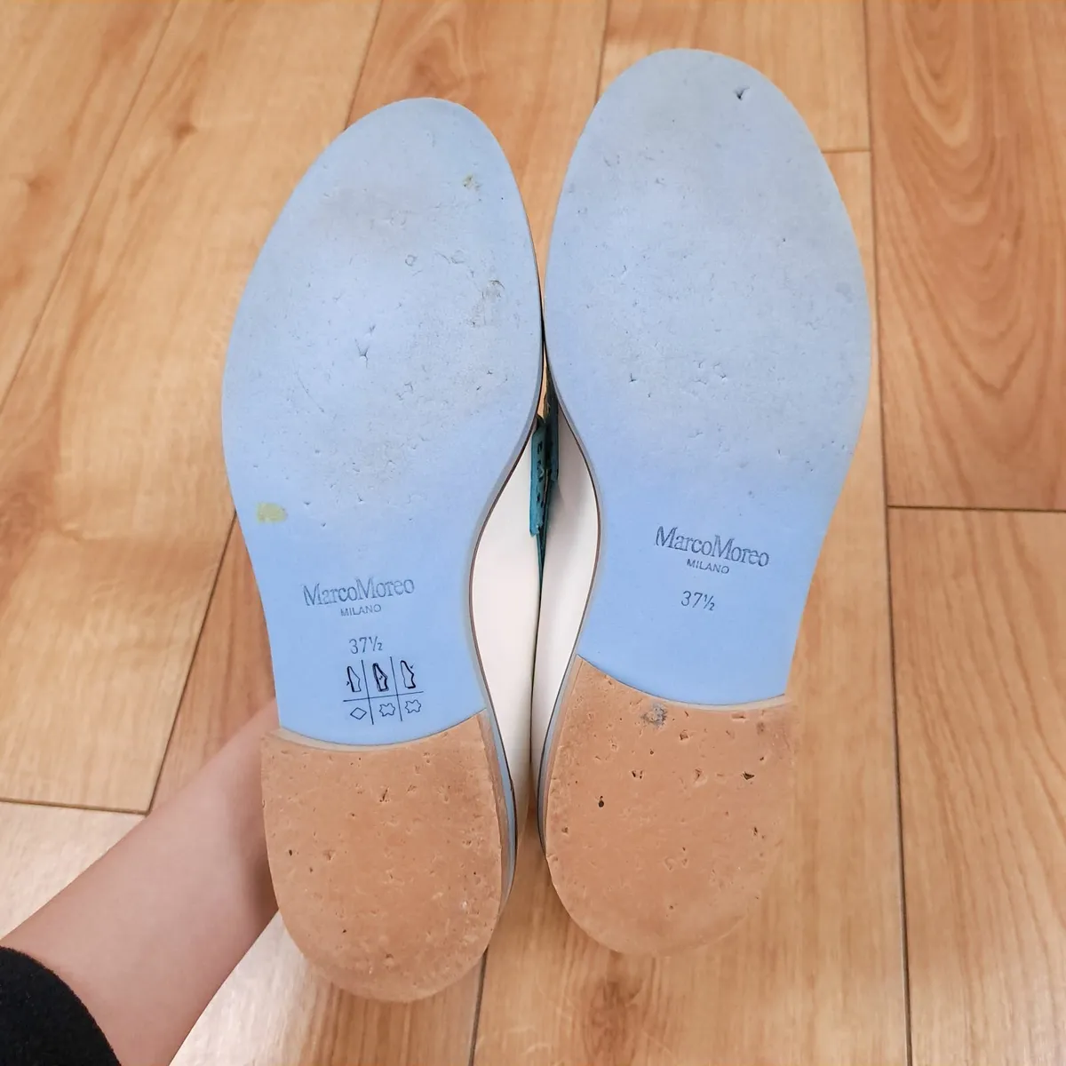 Marco Moreo White Blue Loafers Chain Detail 4.5UK - Image 3