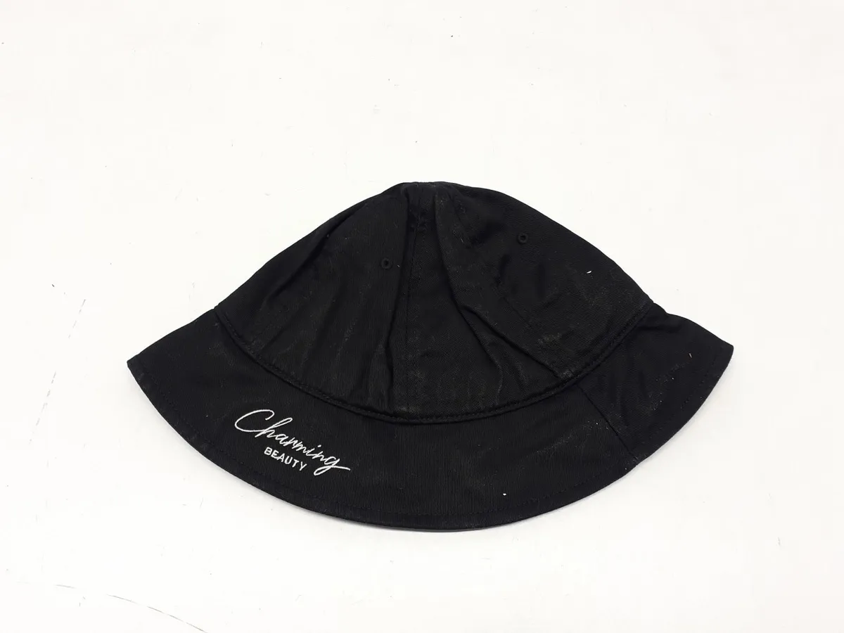 Online Auction Of 5 x Hats - Image 2