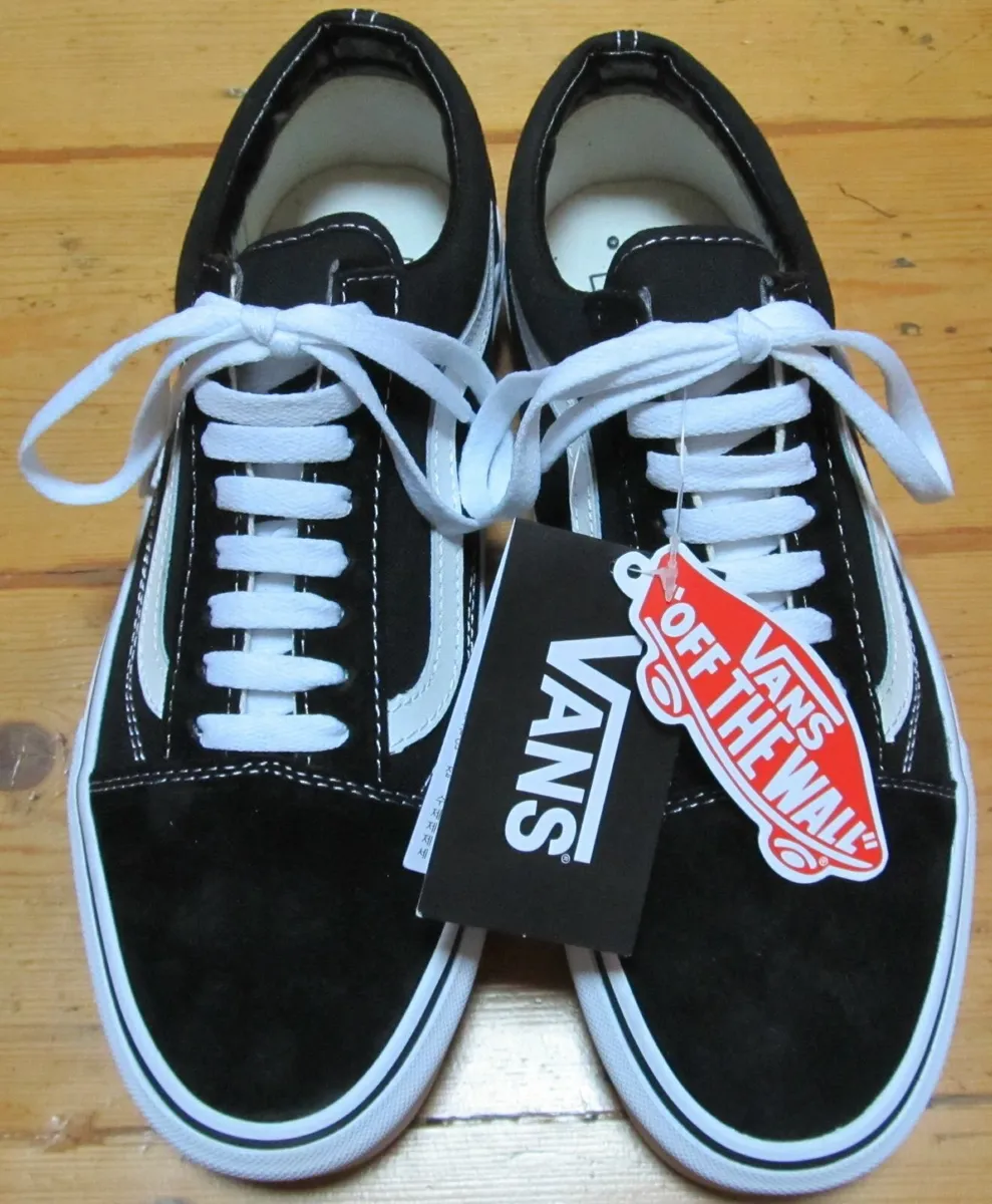 As NEW>>>> Vans Canvas Sneakers Size 8 >>>>>As NEW - Image 3