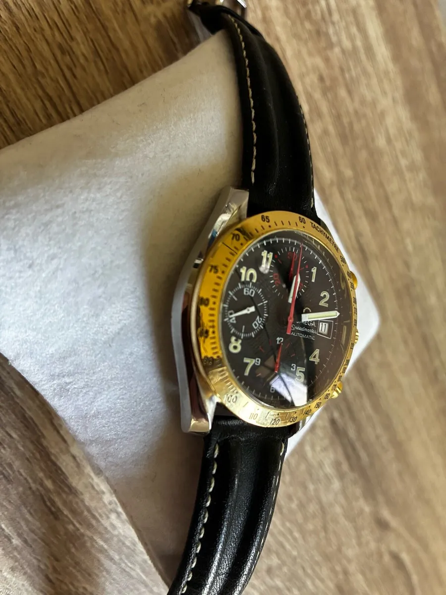 Omega Speedmaster 3313.53 - 18k gold bezel - Image 4