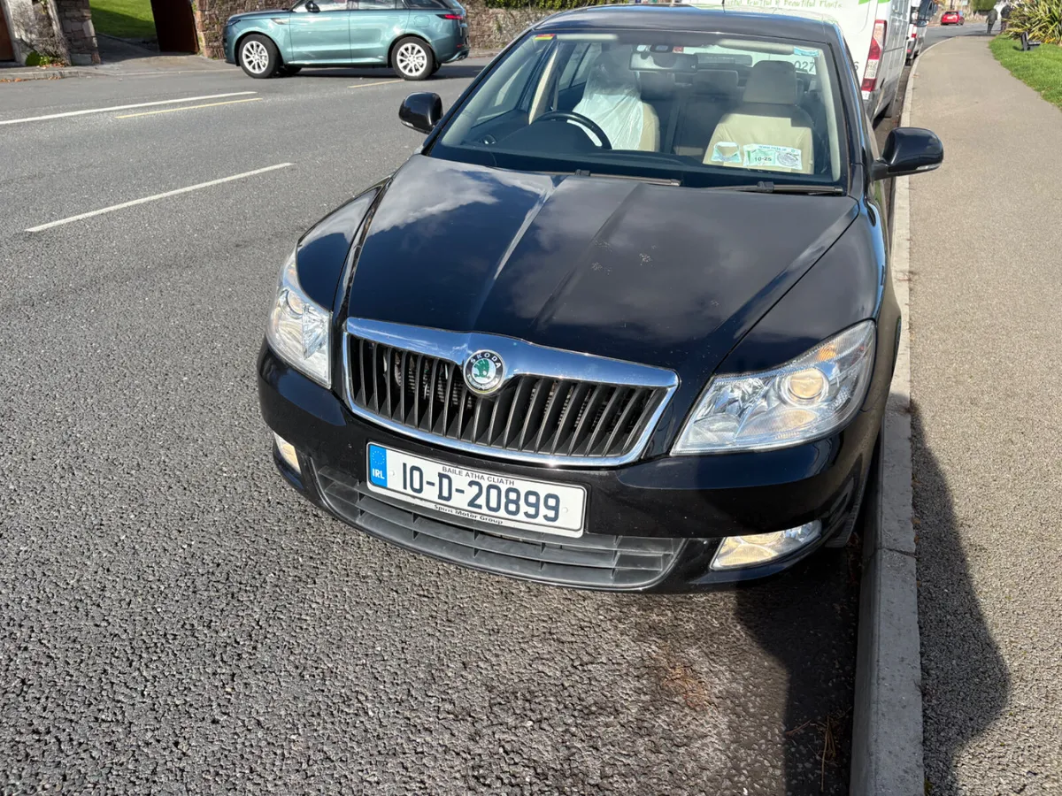 Skoda Octavia Automatic low km - Image 3