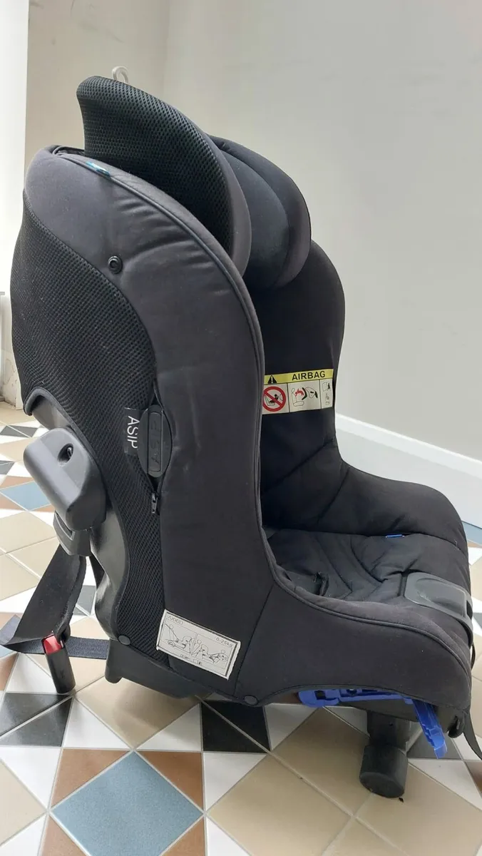 Axkid Minikid car seat - Image 2