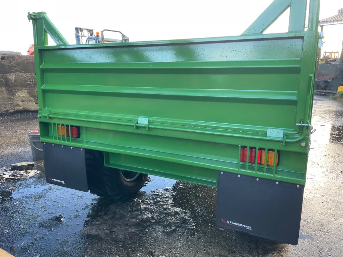 New farm tipping trailer - Image 3