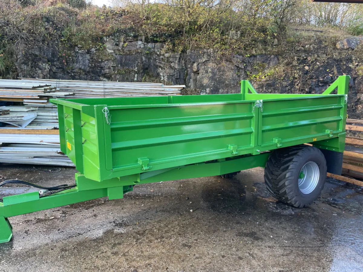New farm tipping trailer - Image 1