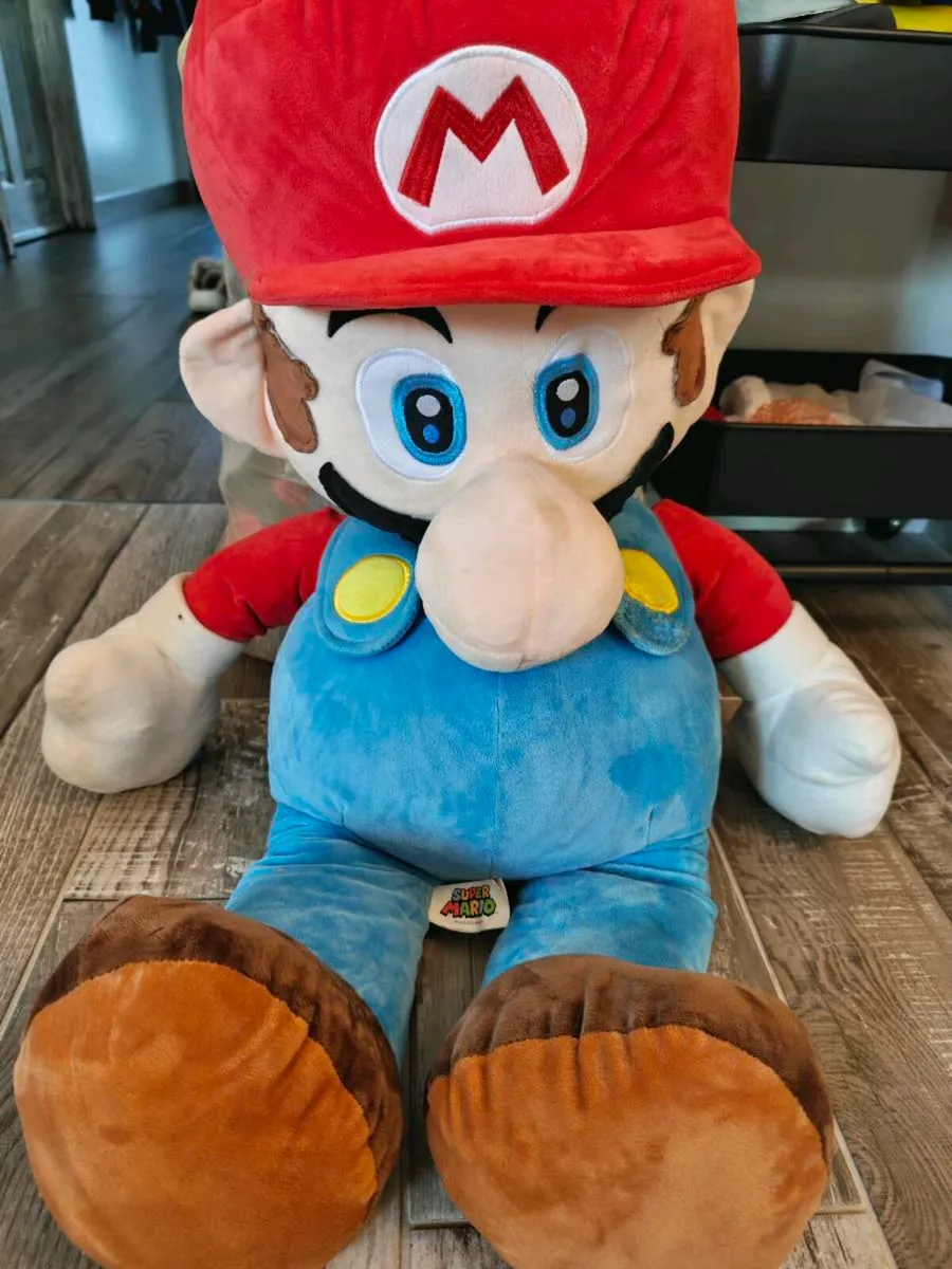 Super mario soft toy