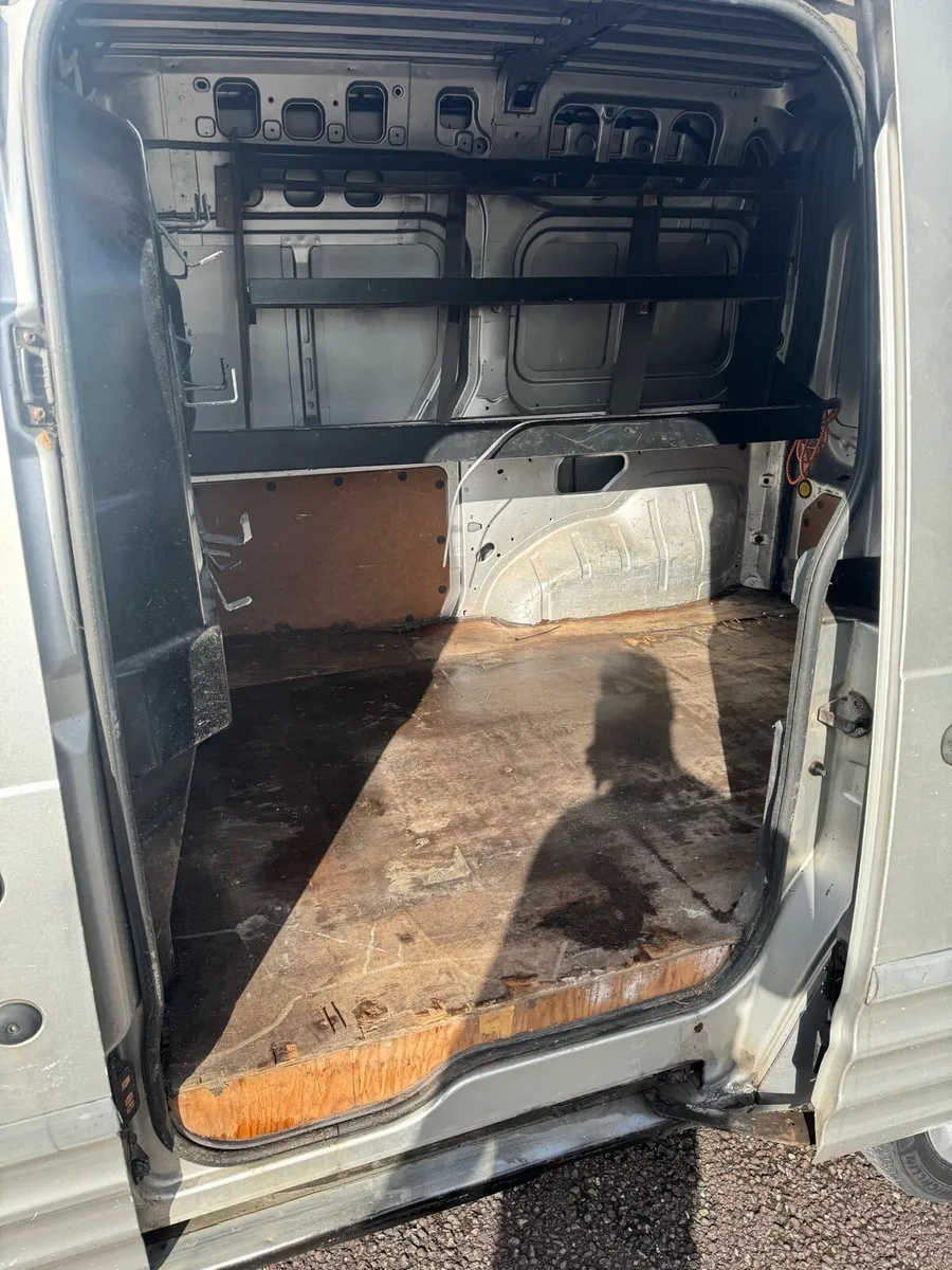 Ford transit connect - Image 3