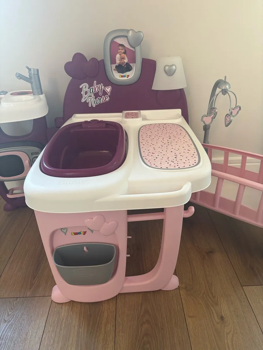Smoby baby doll nurse play centre - Image 3