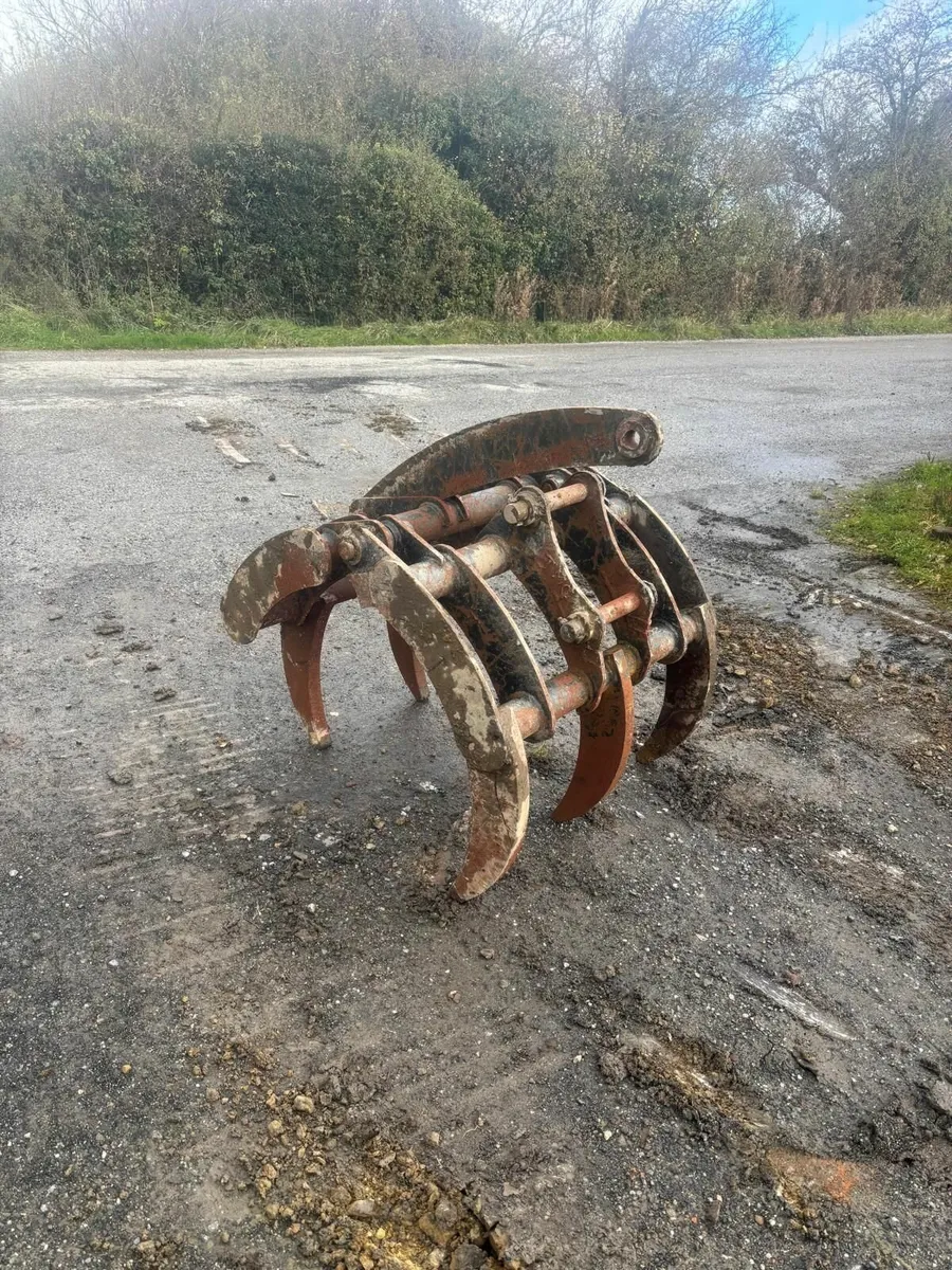 Grab / Grapple - Image 1