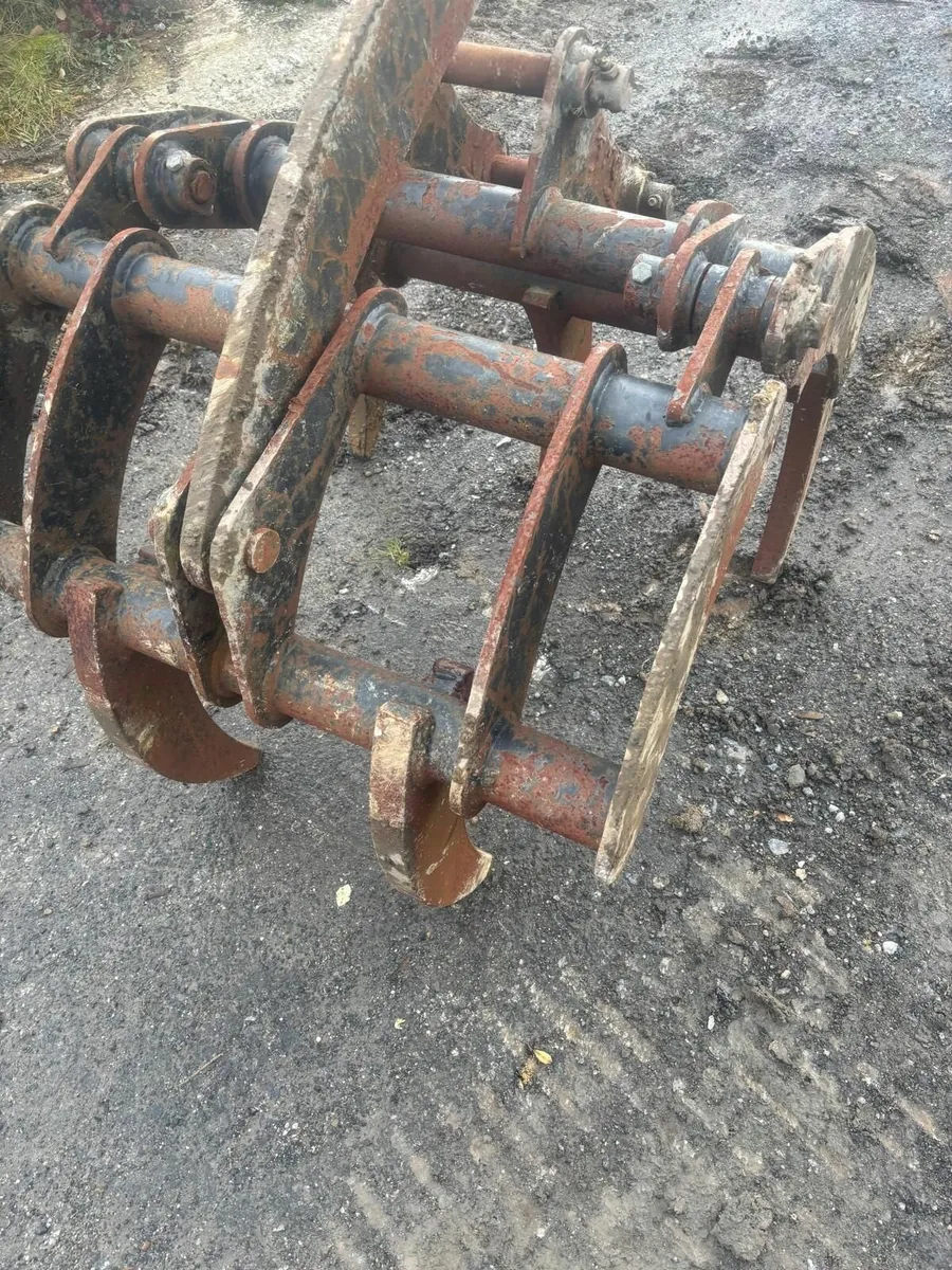 Grab / Grapple - Image 3