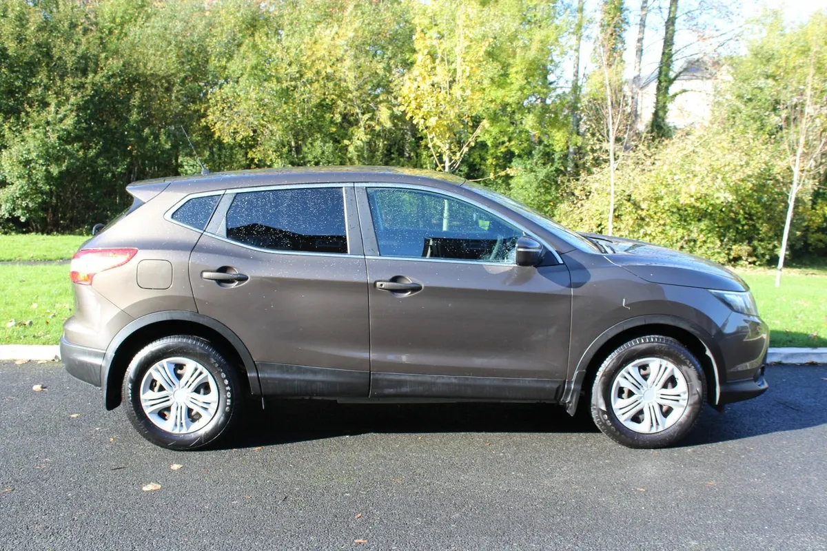 Nissan Qashqai 2014 - Image 2