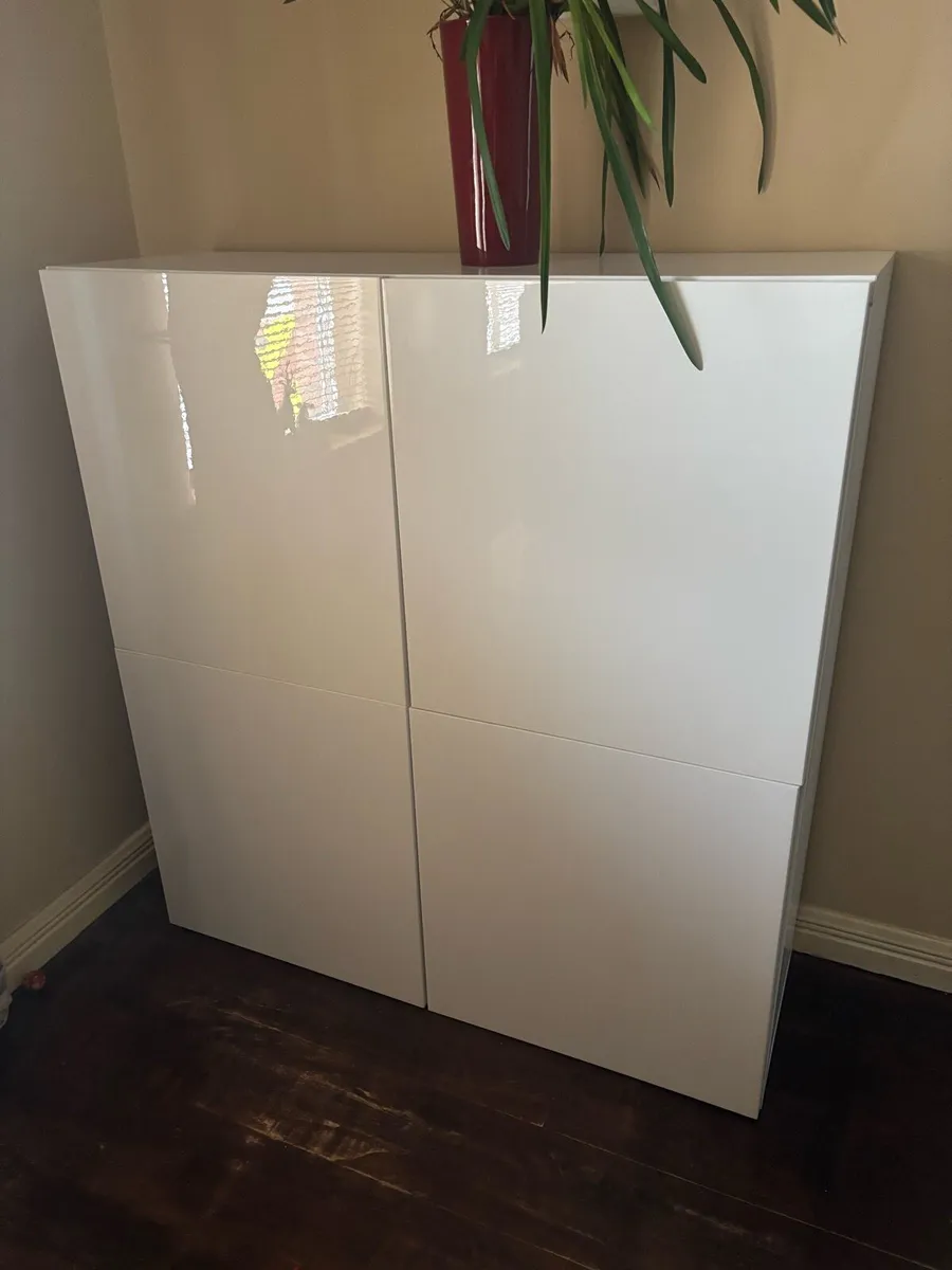 Storage unit - Image 1