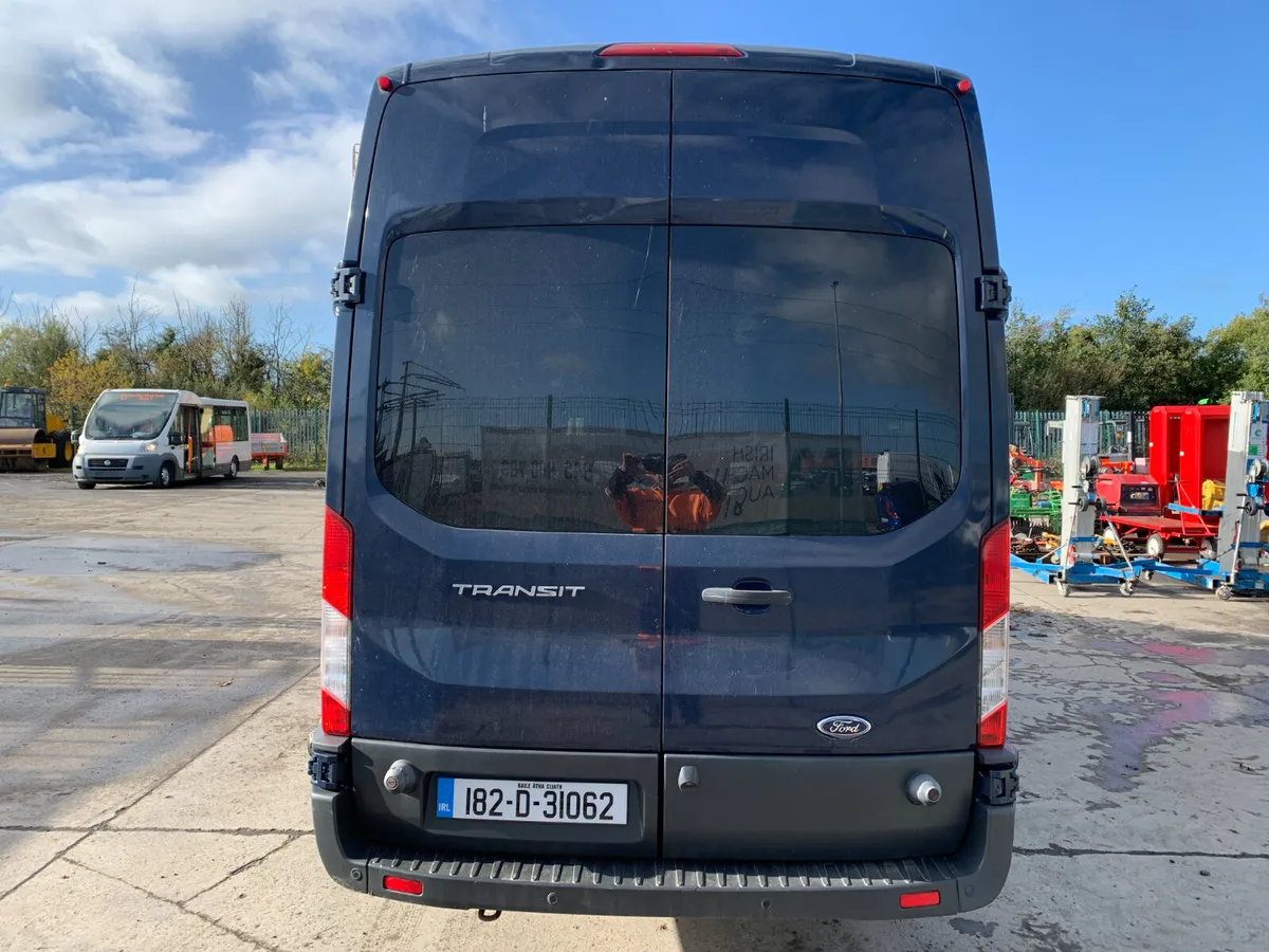 2018 FORD TRANSIT 460 17 SEATER MINI BUS FOR AUCT - Image 4