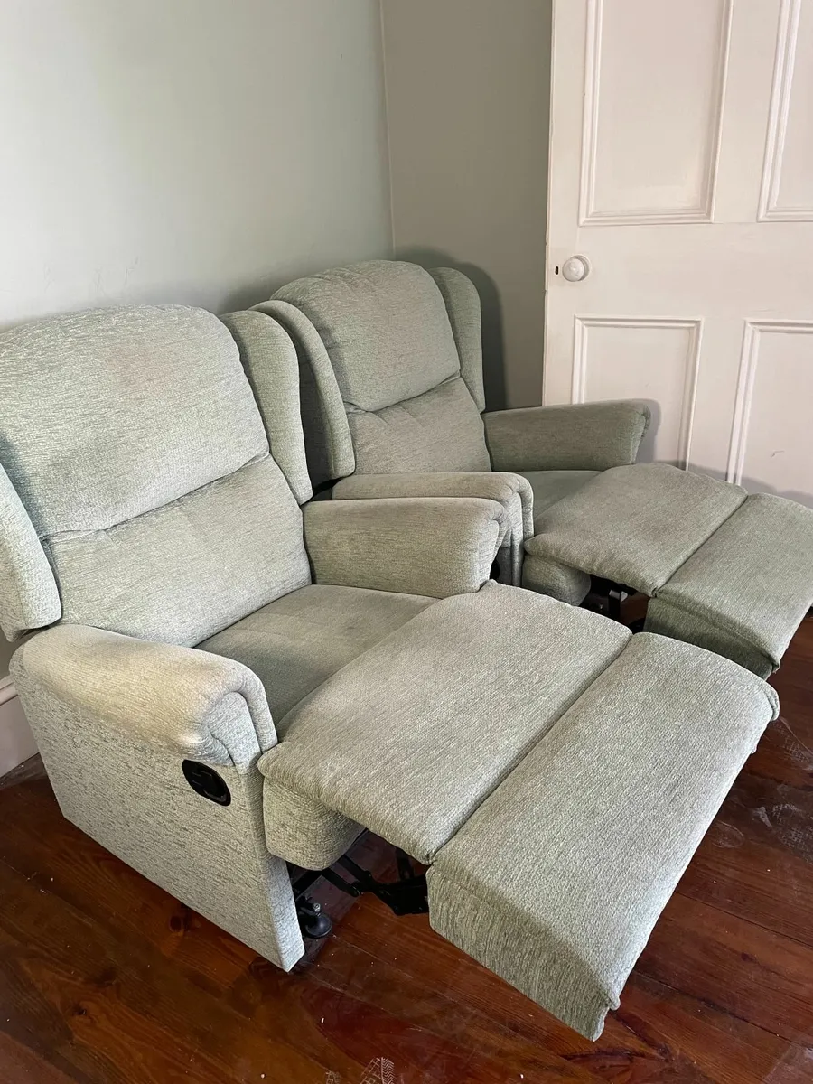 Pair of Matching Recliner Armchairs - Image 1
