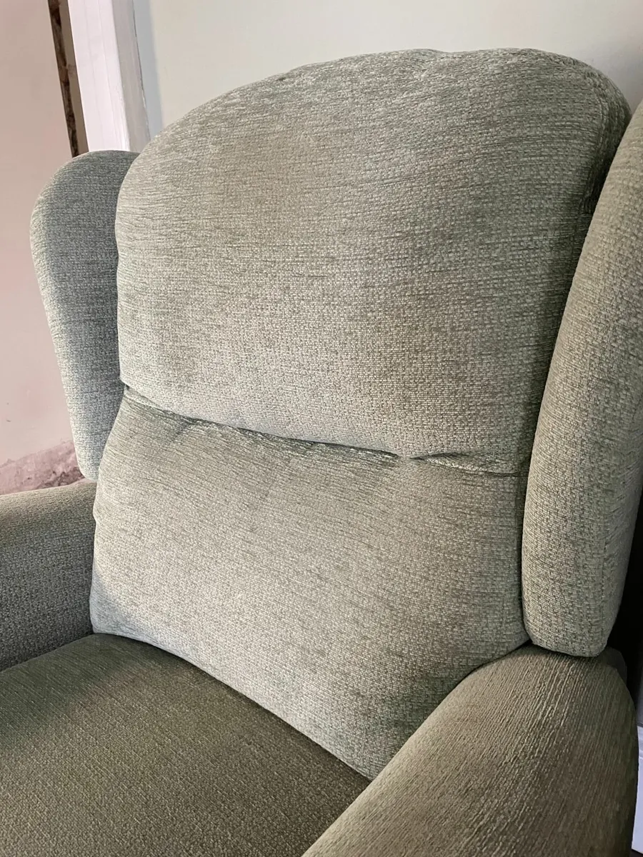 Pair of Matching Recliner Armchairs - Image 3
