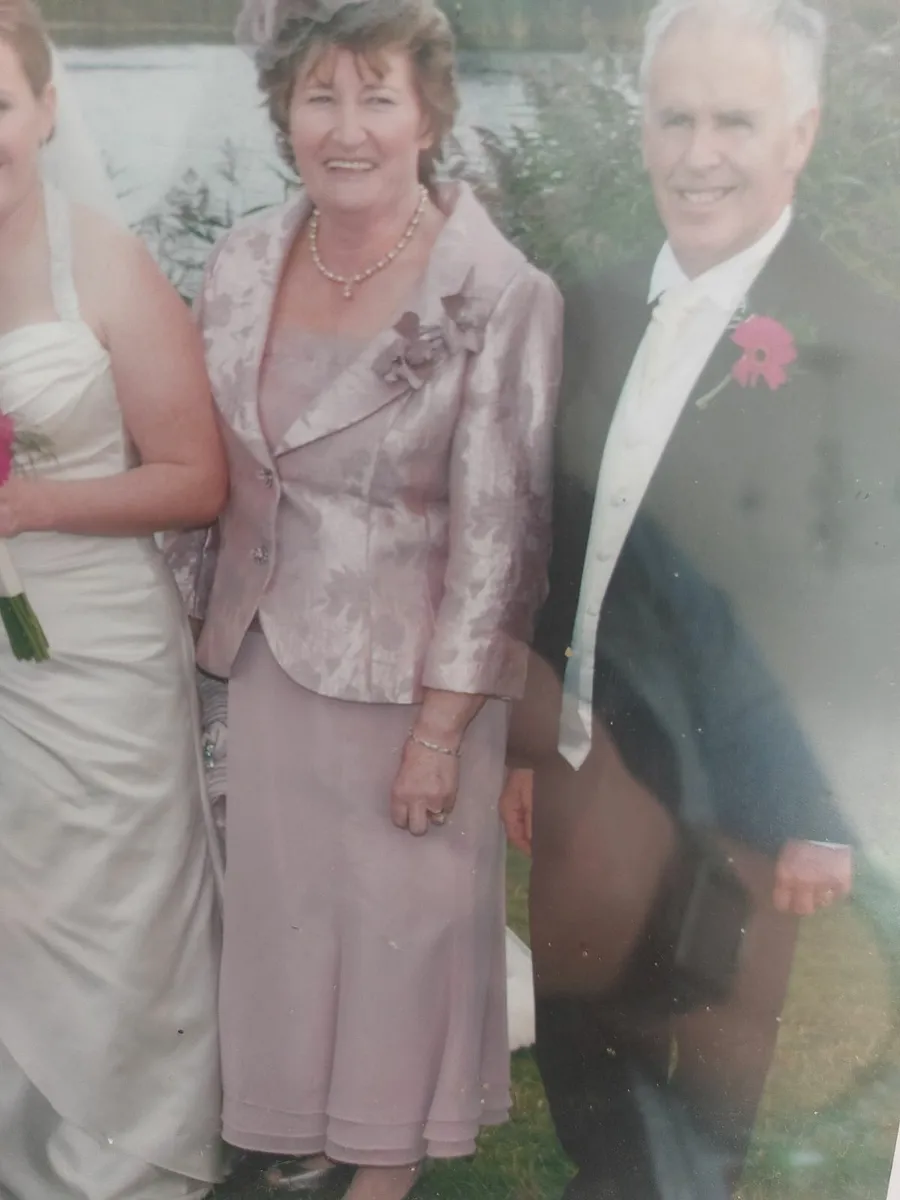 Mother of the bride - Image 1