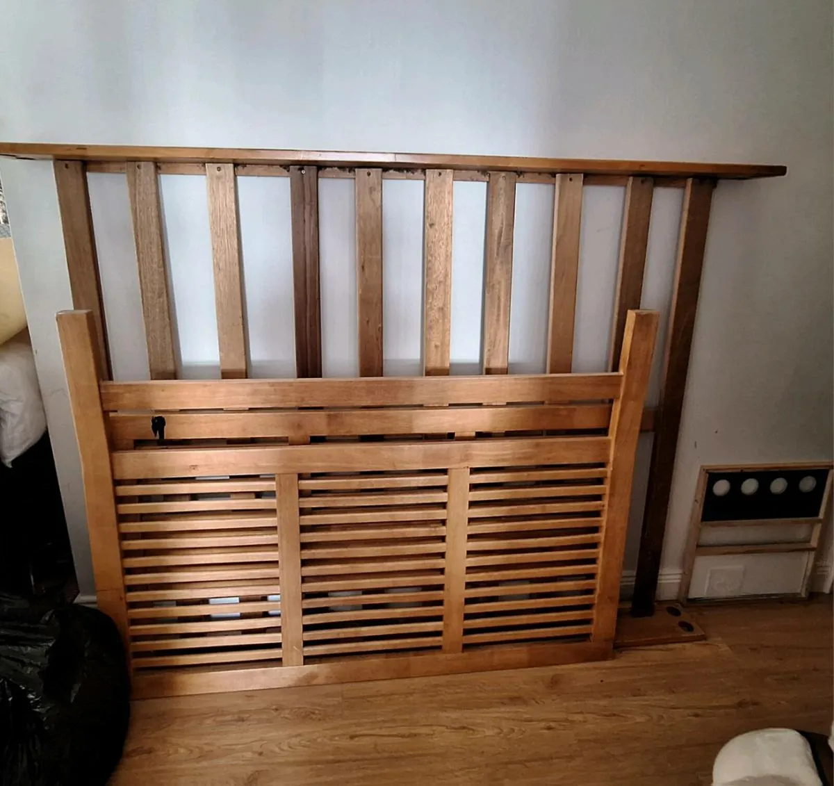 Double bed - Image 1