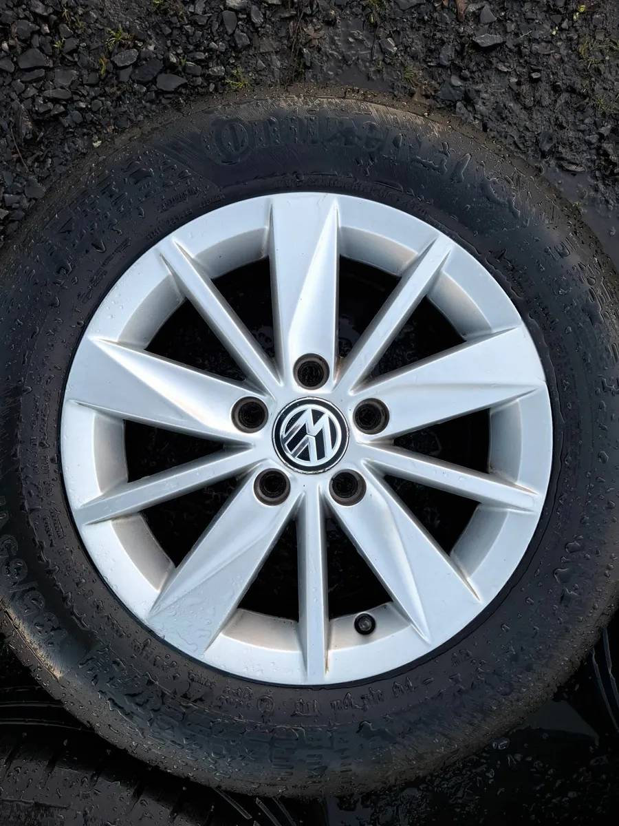 15" Genuine Vw Alloys with tyres - Image 2