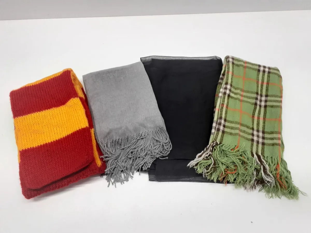 Online Auction Of 4X Scarfs & More! - Image 1