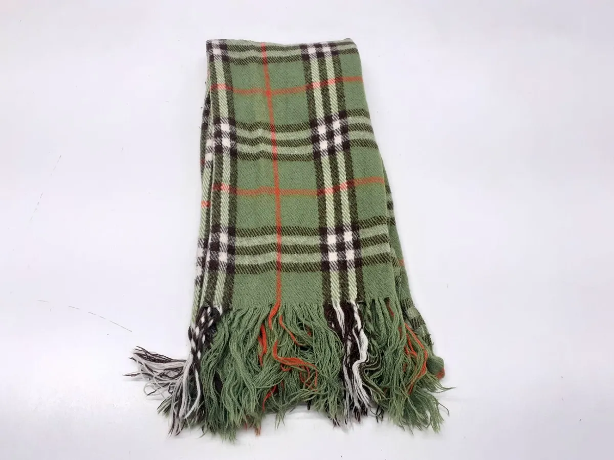 Online Auction Of 4X Scarfs & More! - Image 3