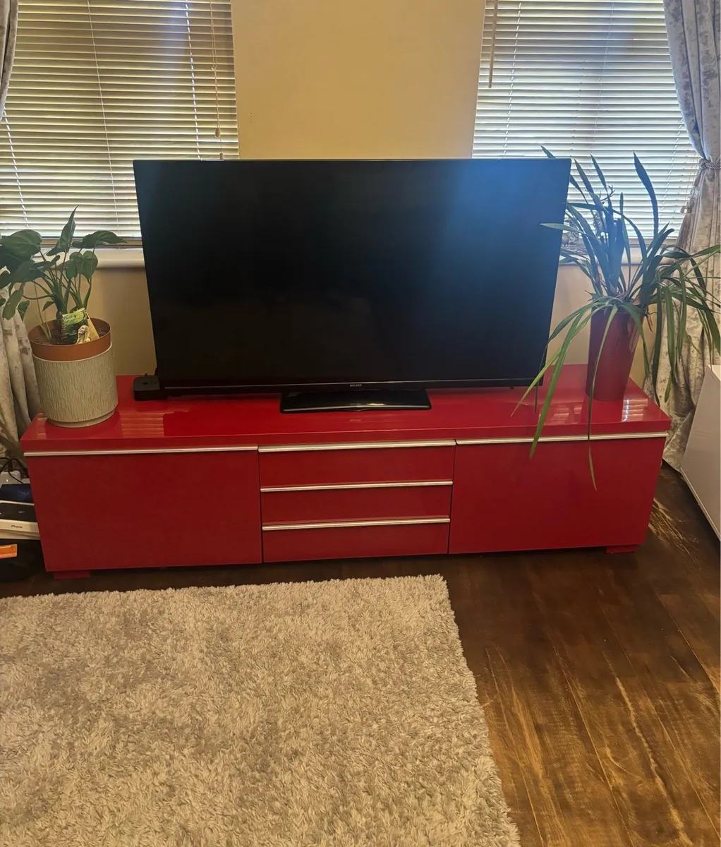Tv unit - Image 1