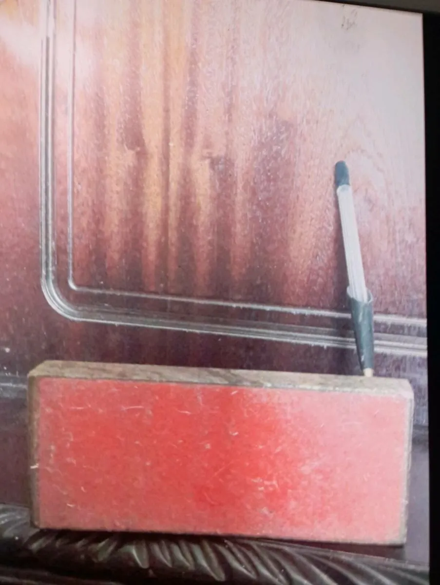 VINTAGE MARBLE  BASE PERPETUAL CALENDAR. - Image 3