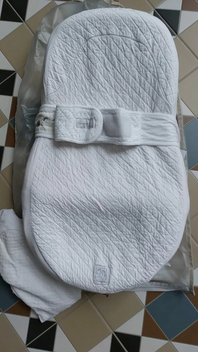 Cocoon Baby - Image 1