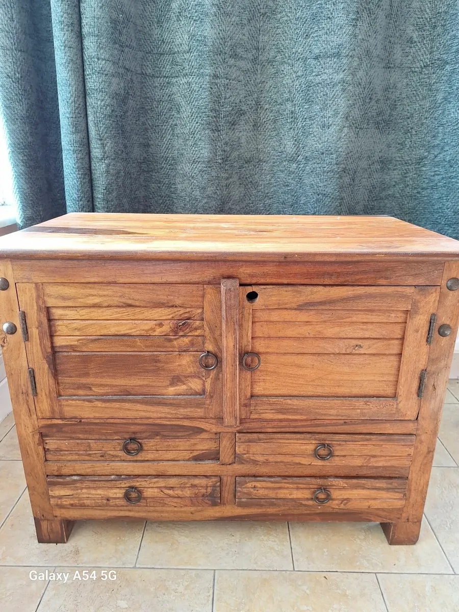 SITTING ROOM FURNITURE - Image 4