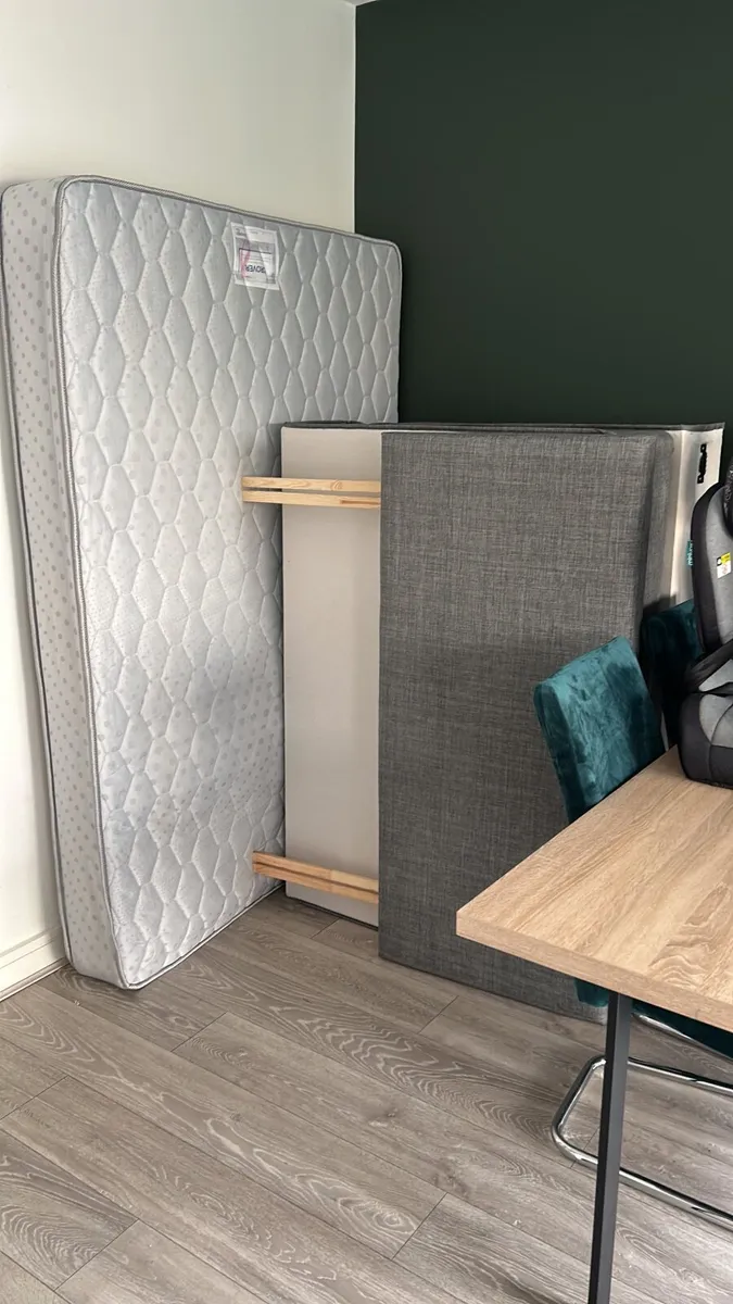 Double bed with mattress - Image 1