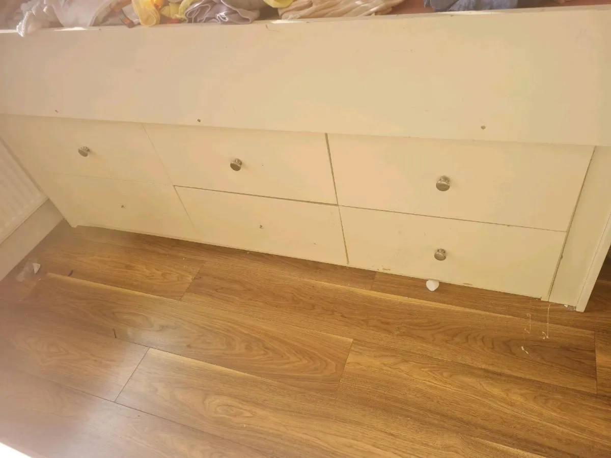 2 Mid sleeper beds with storage