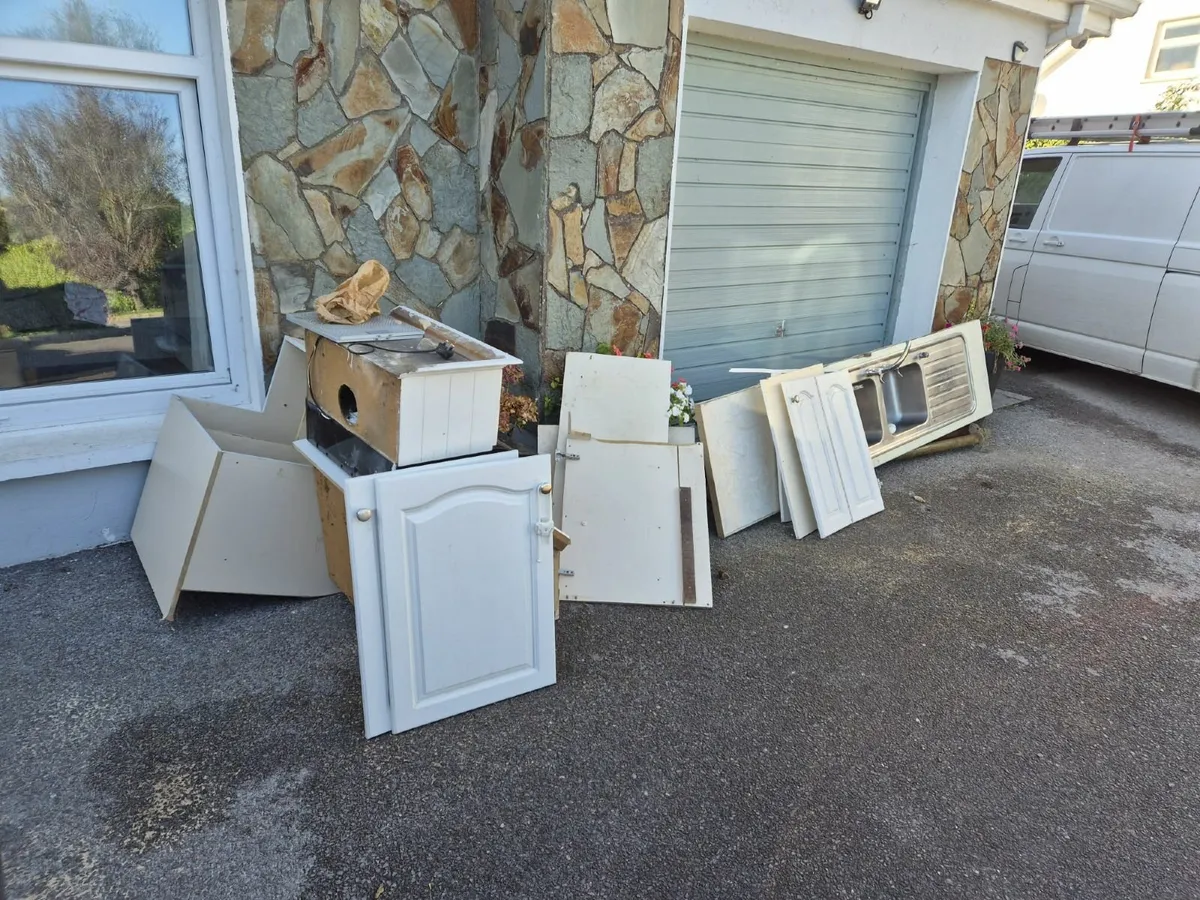 Kitchen units - Image 2