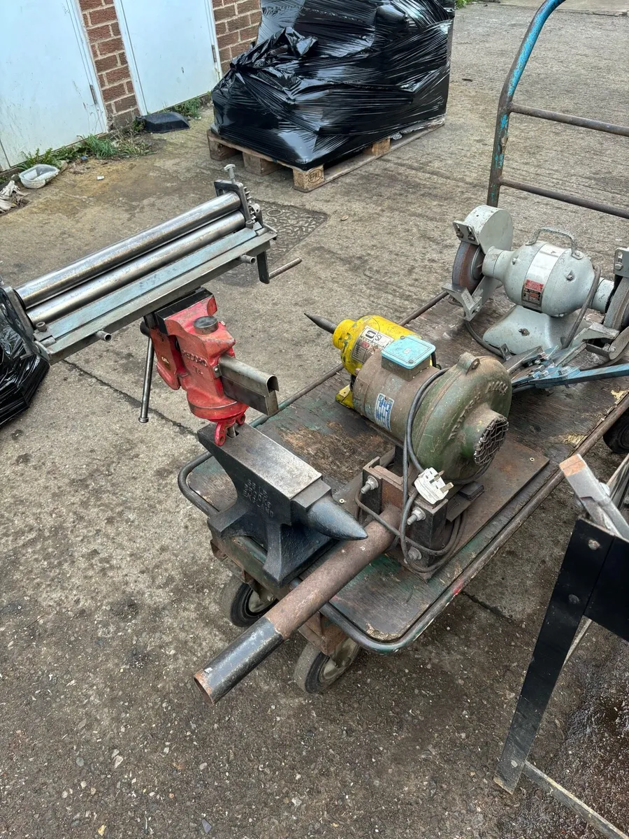 Blacksmith workshop Domestic / industrial - Image 3