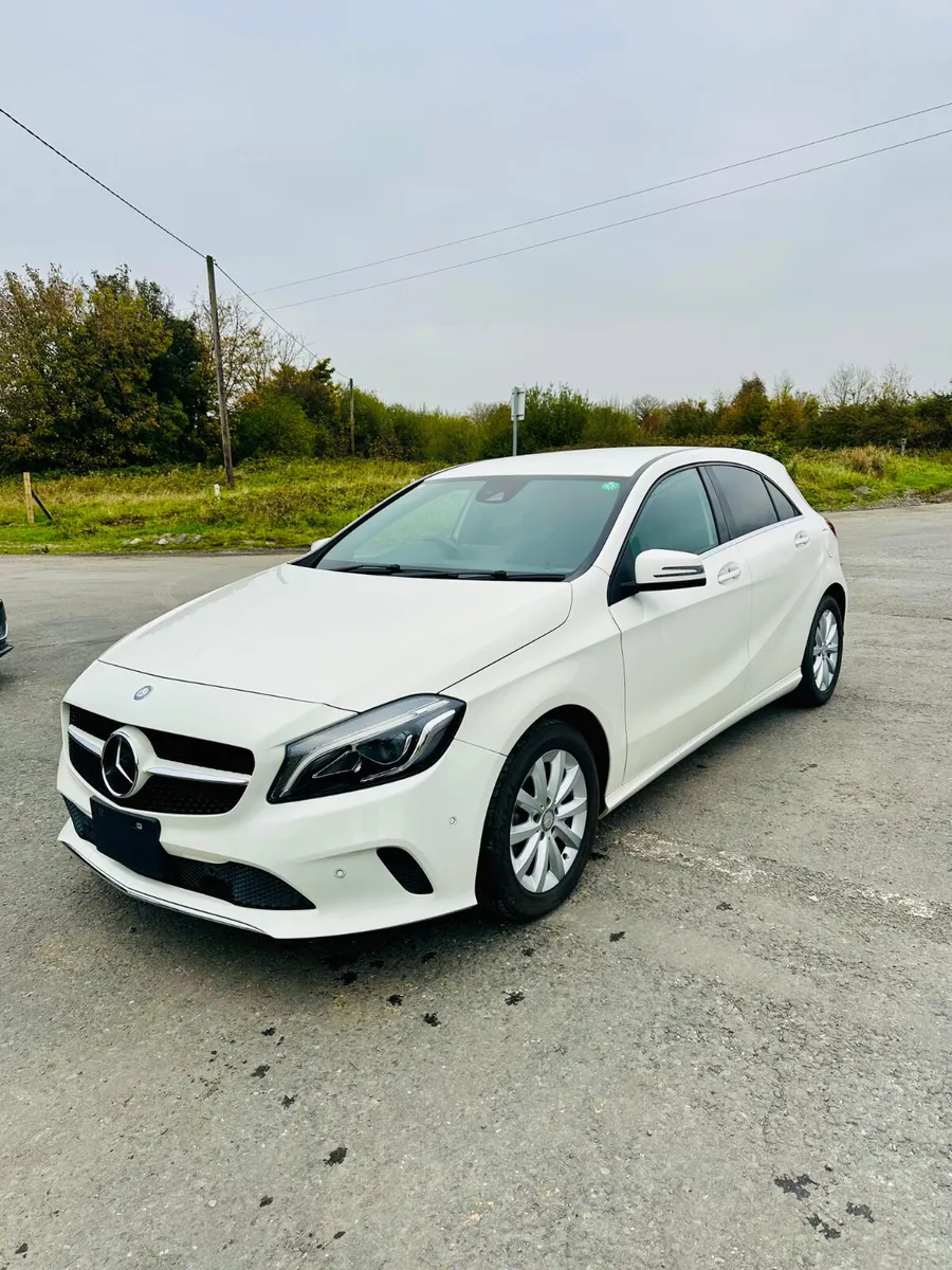 MERCEDES BENZ A CLASS AUTOMATIC (2014) 1.6 PETROL - Image 2