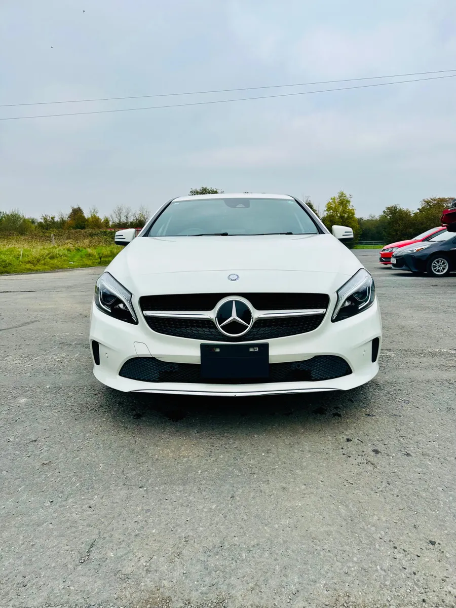 MERCEDES BENZ A CLASS AUTOMATIC (2014) 1.6 PETROL - Image 1