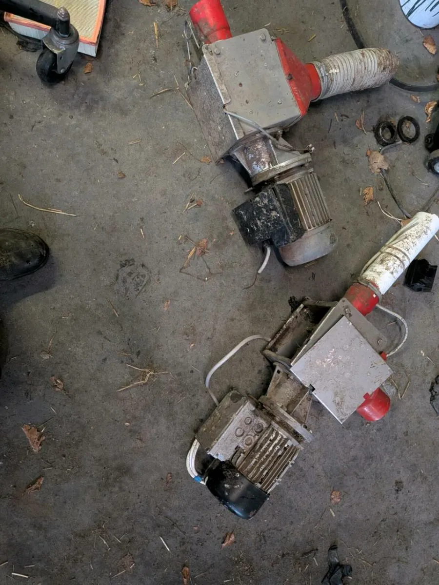 Feeder motors - Image 1