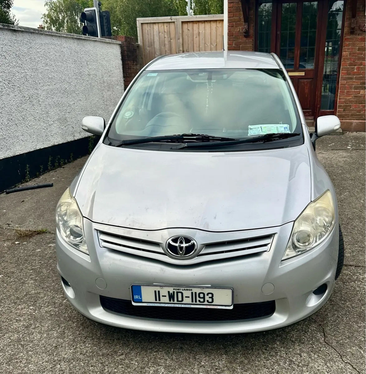 Toyota Auris Diesel 2011 - Image 1